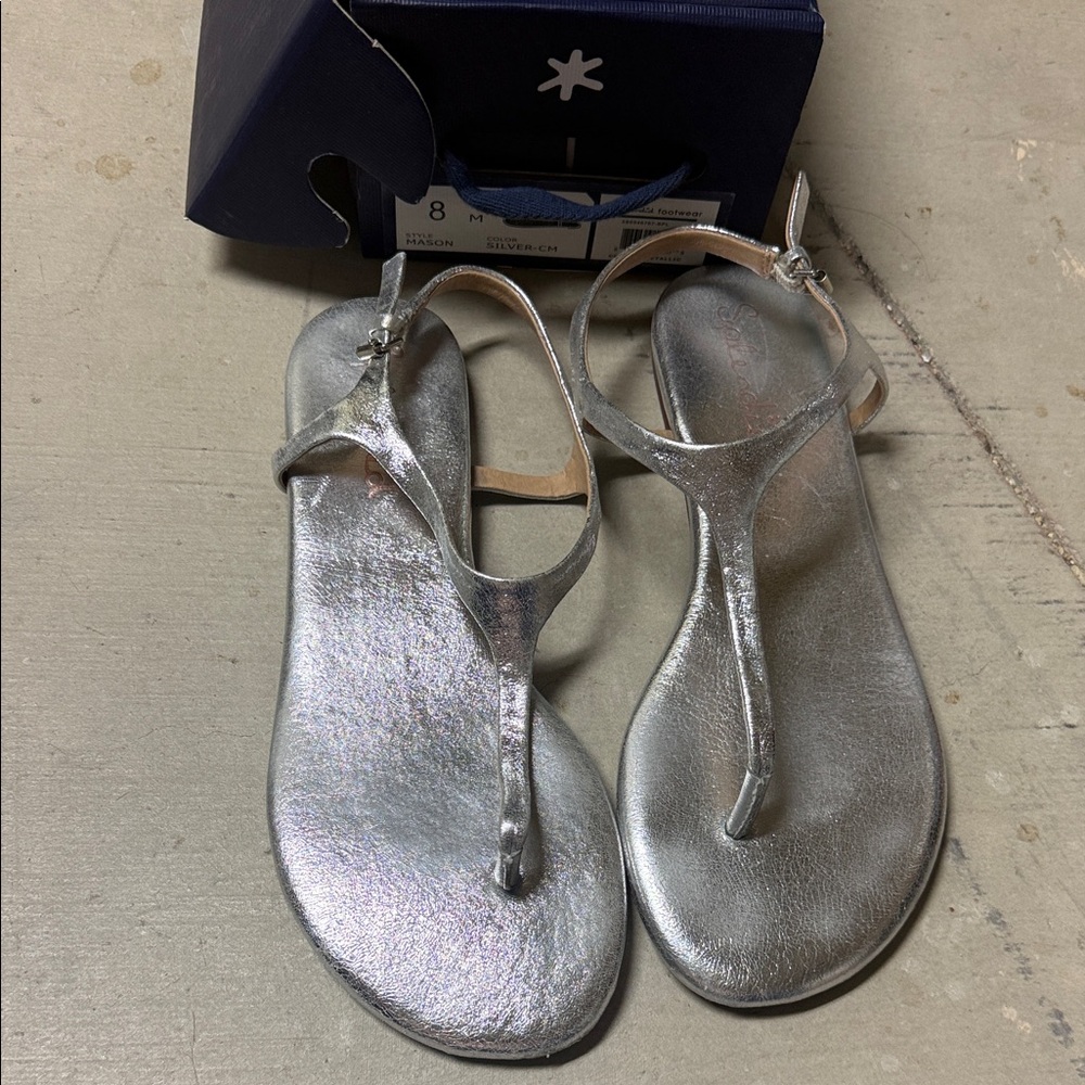 Women’s Spendid silver Mason sandals sz 8 CUTE!